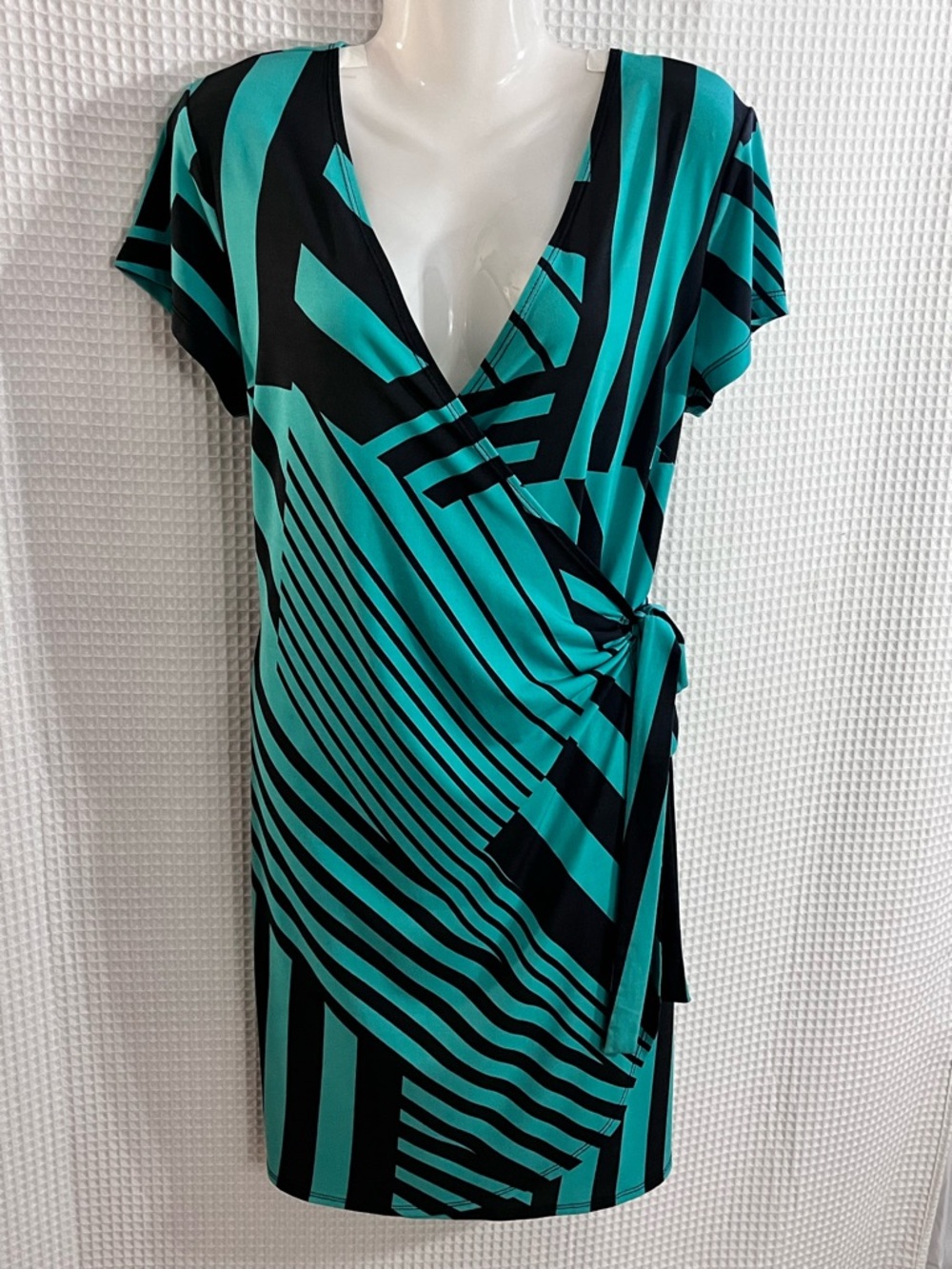 Soho Apparel Turquoise and Black Striped Wrap Dress size 14